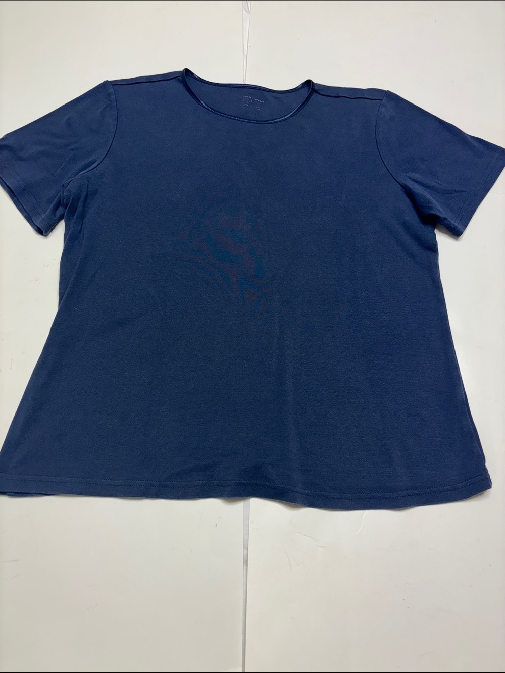 Christopher Banks women’s crewneck navy T-shirt size large